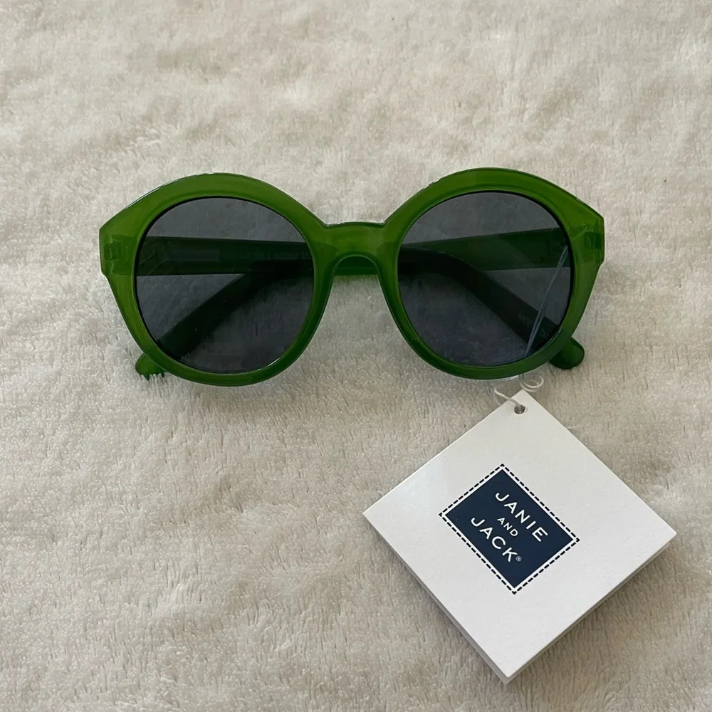 NWT Janie and Jack Girls Fern Tinted Sunglasses size 2-4 years